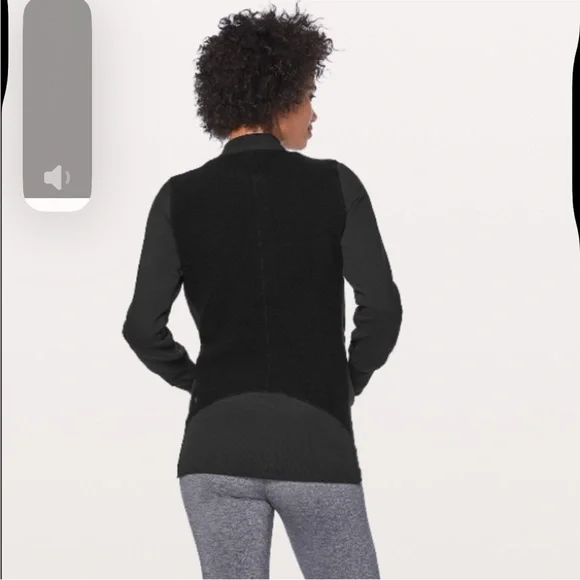 LULULEMON ATHLETICA STAND OUT SHERPA JACKET